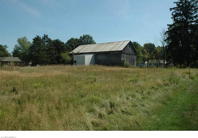 2nd image of 4454 Akins Rd