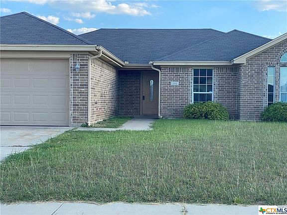 2nd image of 3702 Tatonka Dr