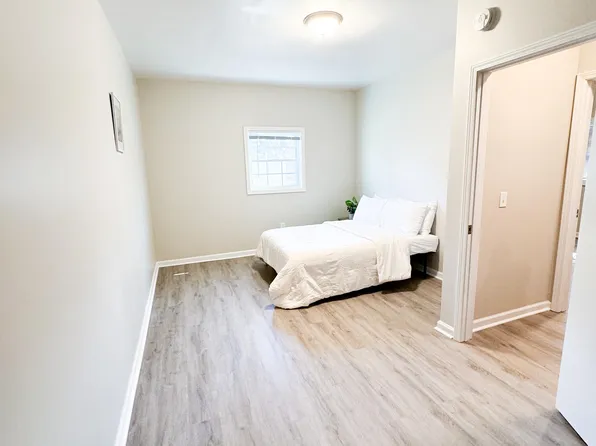 (undisclosed Address), Riverdale, GA 30296