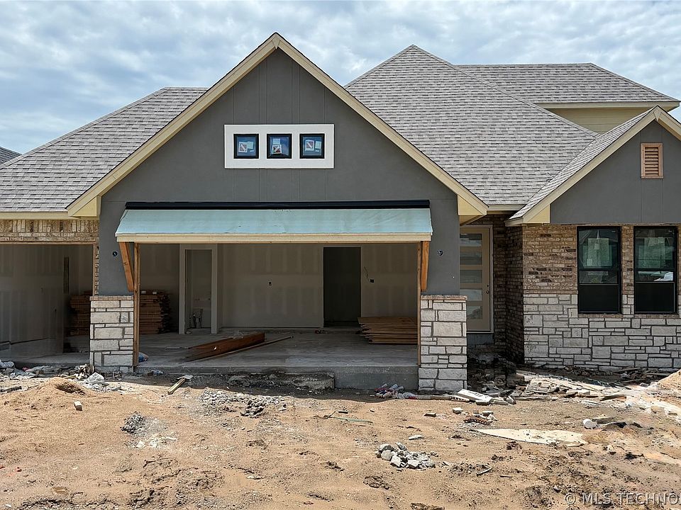 1st image of 2334 E 134th Cir