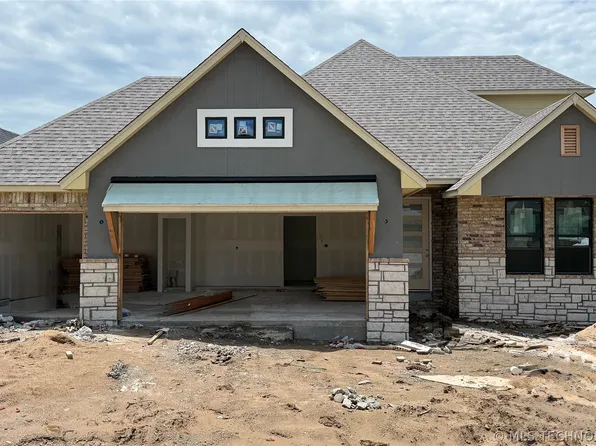 2334 E 134th Cir, Bixby, OK 74008