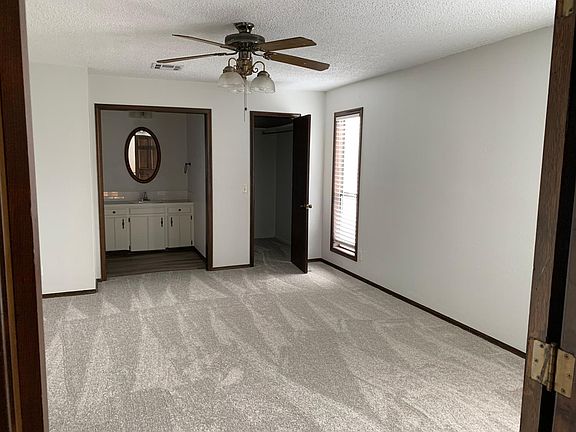 5th image of 1510 S Shalamar Dr