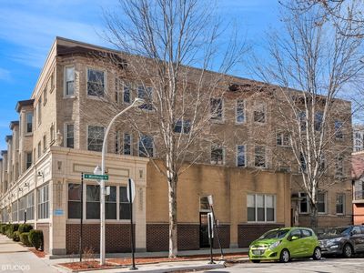 4704 N Winthrop Ave APT 3A, Chicago, IL, 60640