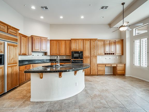 4th image of 2347 W Hazelhurst Dr
