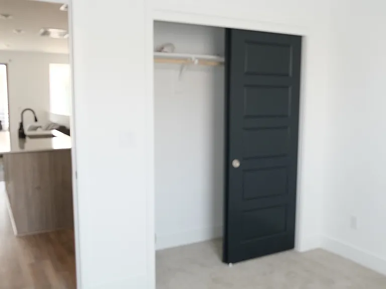 2816 E Teaberry Dr #1 — Photo 6