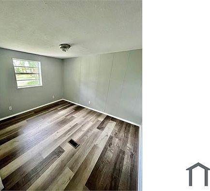 4th image of 3301 Diana Dr