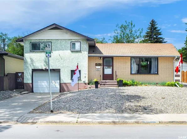 1313 N AVENUE S, Saskatoon, SK S7M 2R2