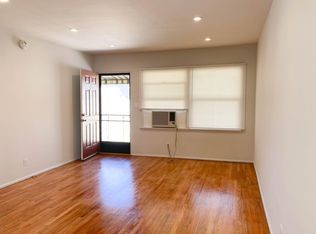 1540 Golden Gate Ave #2, Los Angeles, CA 90026