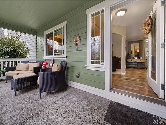 5th image of 2719 20th Street Pl SW