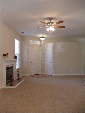 3rd image of 331 Quail Dr