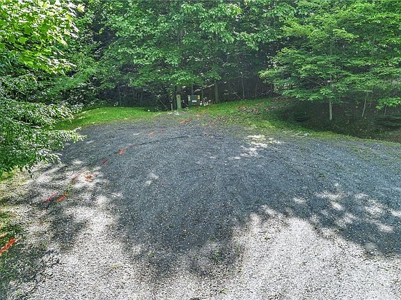 2nd image of Lot 12 Lauren Glen Trail