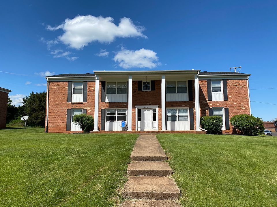 500 N Laurel - Exterior