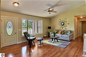 3rd image of 0 Inland Oaks Dr S
