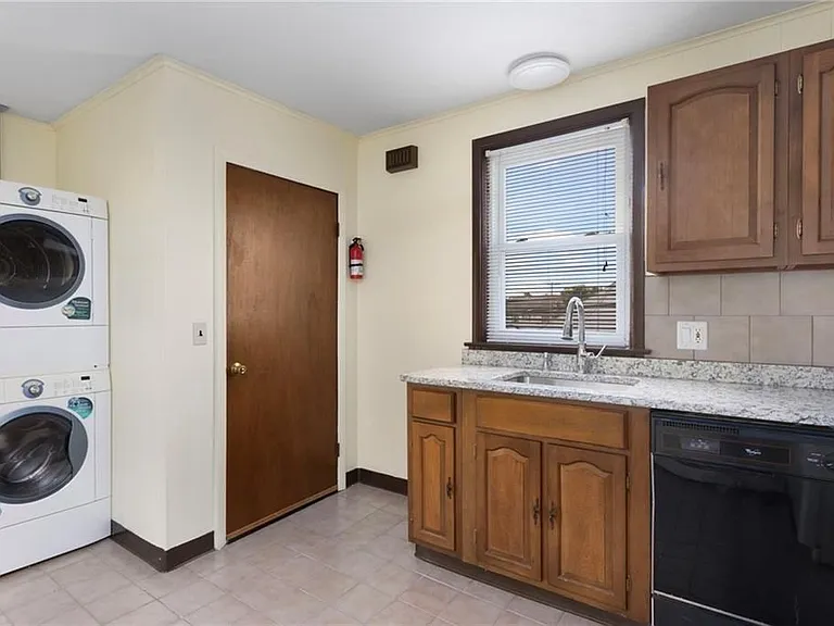 246 George Waterman Rd #2 — Photo 7