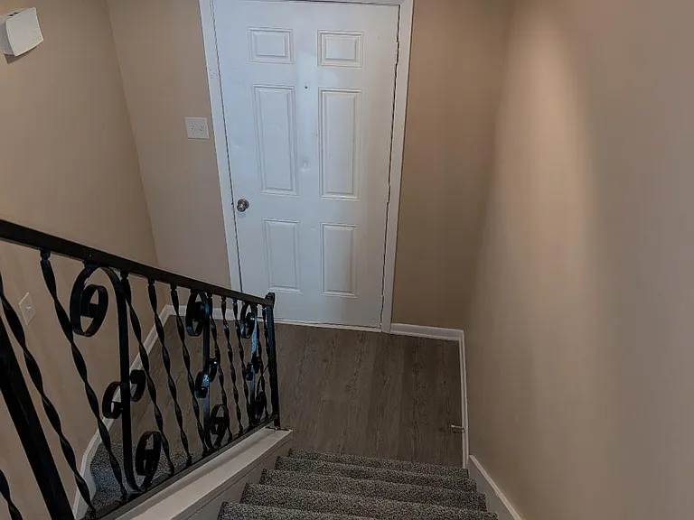 105 Windy Cir #3 — Photo 9