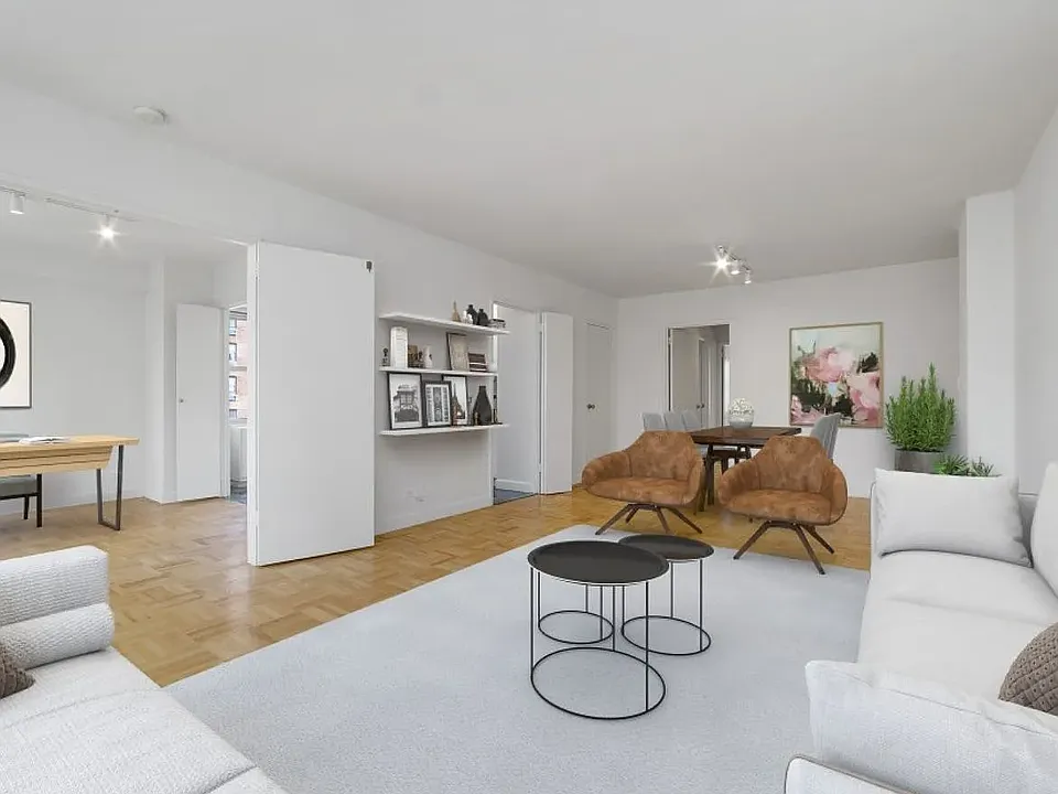1520 York Ave #19H