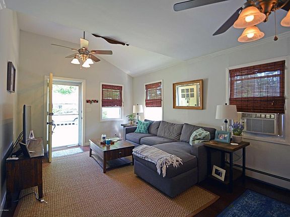 2nd image of 209 Ida Dr
