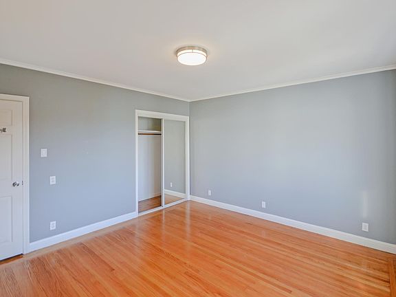 2nd image of 3339 Santiago St