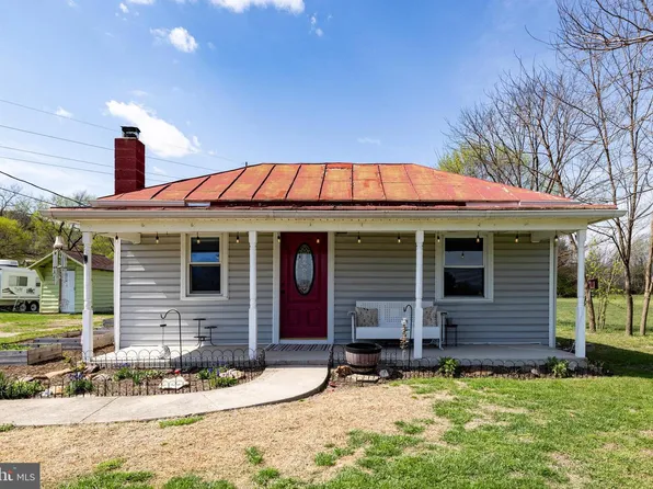 296 Keystone Rd, Stanley, VA 22851