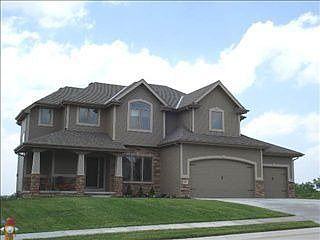 1st image of 8530 S 101st St