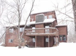 9745 Egret Blvd NW, Coon Rapids, MN 55433