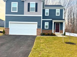 3275 White Tail Dr, Locust Grove, VA 22508