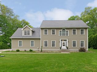 47 Edgerton St, East Hampton, CT 06424