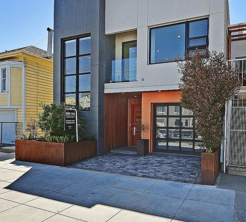 1st image of 2077 Bancroft Ave