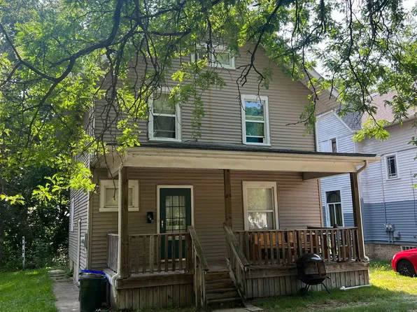609 N Avon St, Rockford, IL 61101