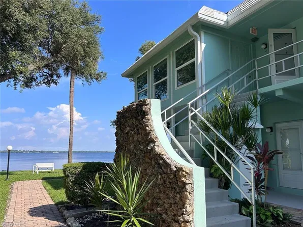 3225 E Riverside Dr APT 55, Fort Myers, FL 33916