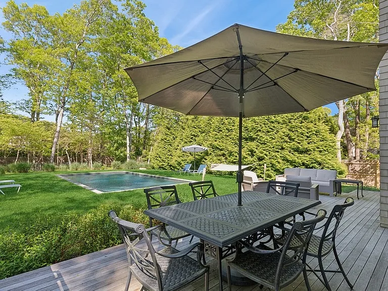 80 Sycamore Dr — Photo 19