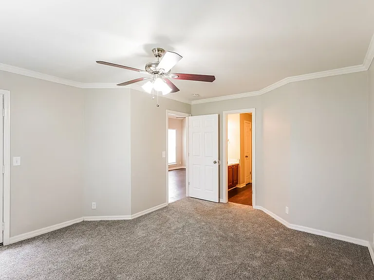 2605 Paddle Wheel Dr — Photo 10