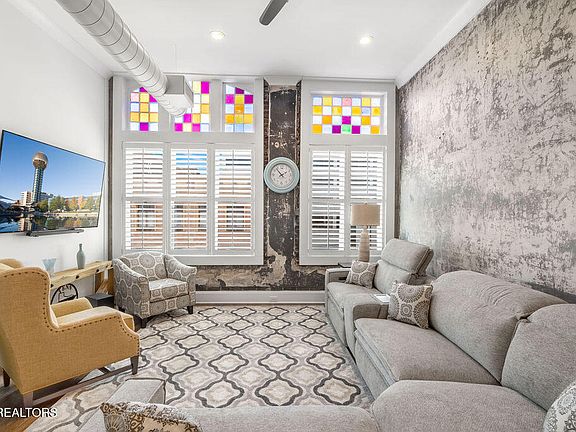 5th image of 310 S Gay St #303