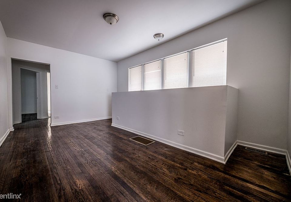 7823 S Euclid Ave Apartments Chicago Bedroom_3