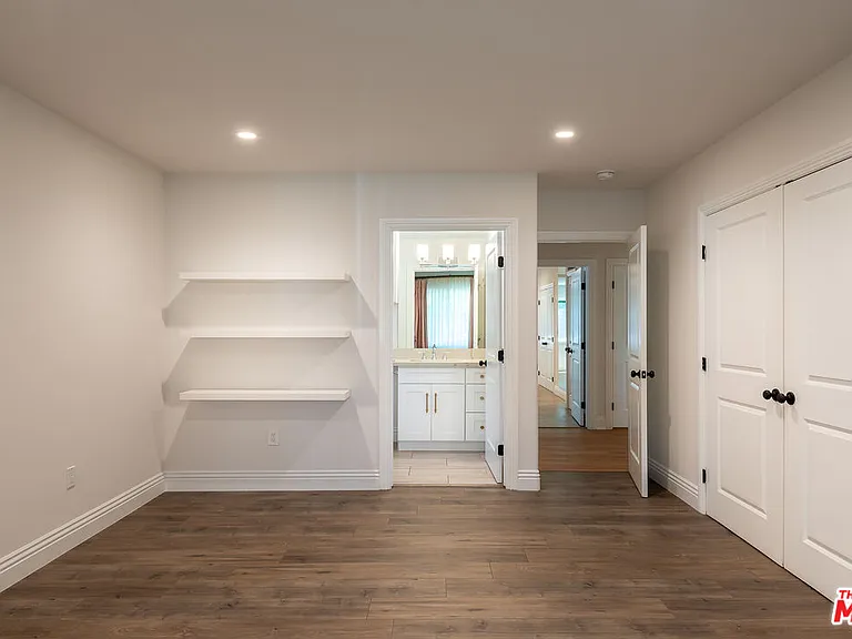 4708 Aqueduct Ave — Photo 21
