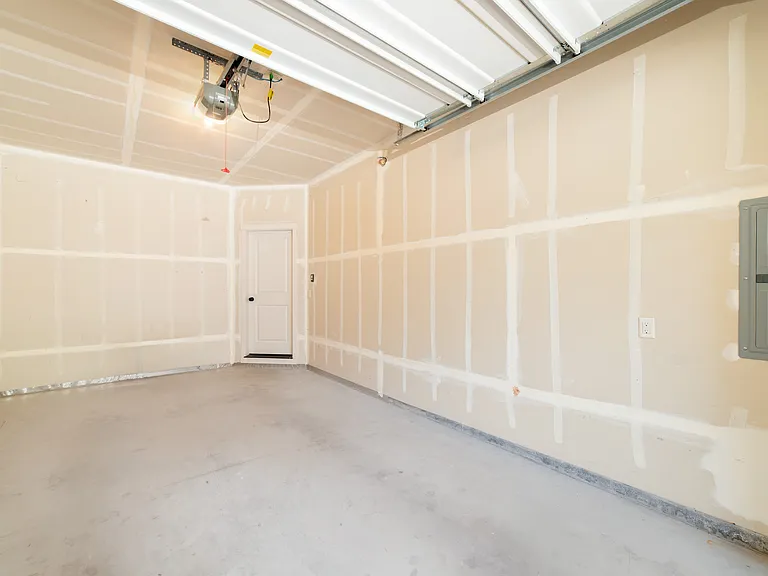 19795 Athena Ct — Photo 28