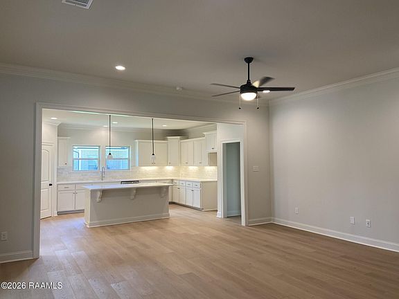 2nd image of 207 Appleby Way