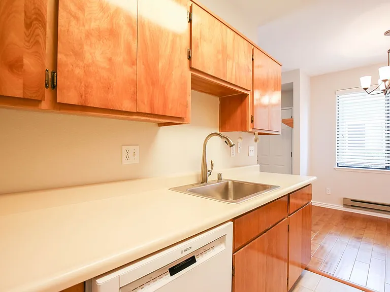 79 Schooner Ct — Photo 12