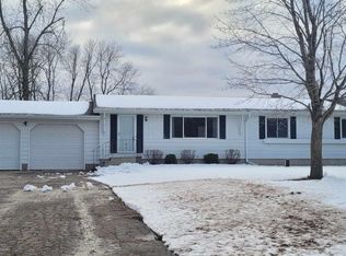 N2767 County Rd W, Peshtigo, WI 54157