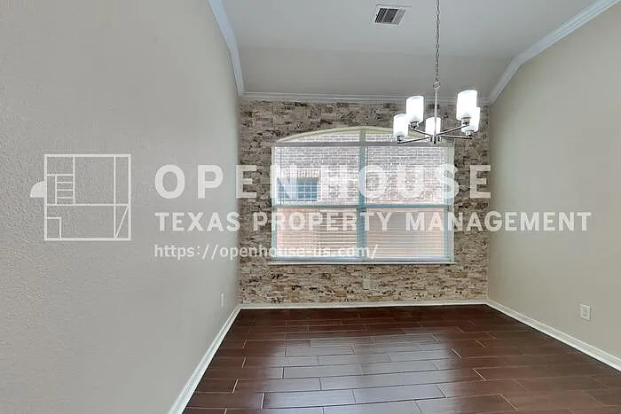 12419 Adams Ridge Ln — Photo 6