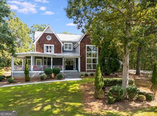 2620 E Piney Point Dr, Douglasville, GA 30135