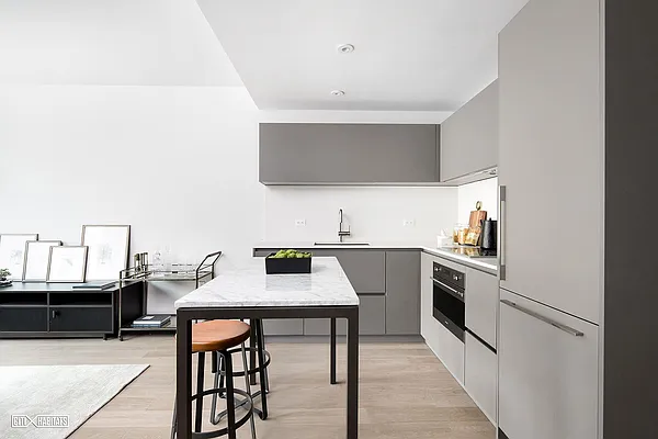 Sold by Citi Habitats | media 4