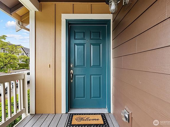3rd image of 2331 NE Park Drive