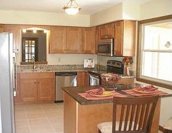 5th image of 9933 W Argonne Dr