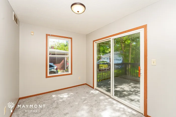 1305 Superior Ave — Photo 8