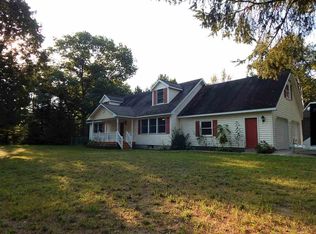 5510 Pickerel Lake Rd, Petoskey, MI 49770