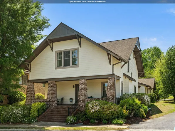 3905 Village Center Dr, Birmingham, AL 35226