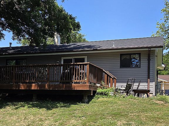 3rd image of 2888 Cathedral Dr