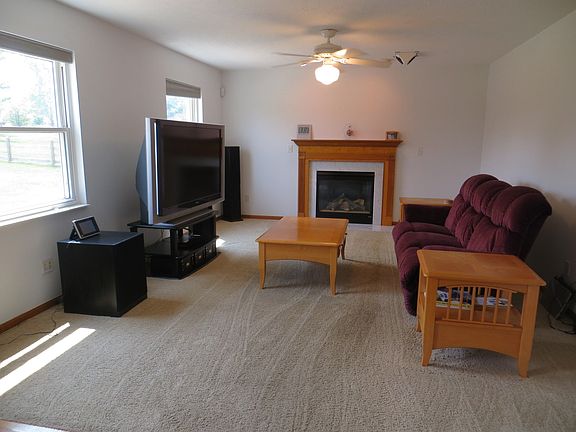 2nd image of 4841 Brooke Hill Ct