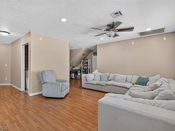 5th image of 239 Eucalyptus Ln